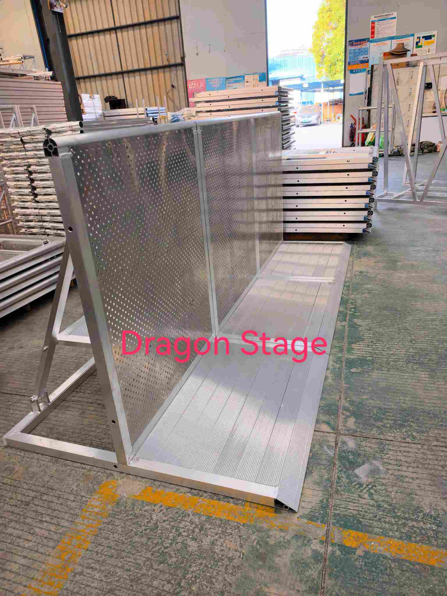 Aluminum Explosion-Proof Style Barriers for Global Concerts and Performances