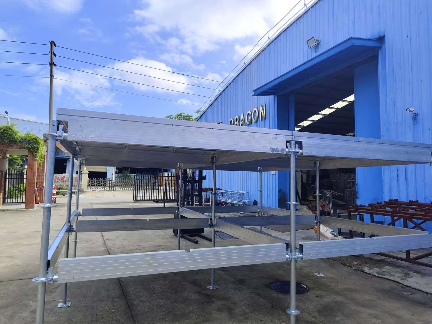 Why More Overseas Event Companies Are Choosing Customized Layher Stage Systems